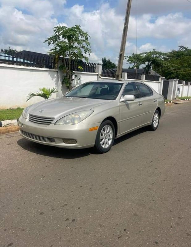 Thumbnail 4 of 2004 Lexus ES